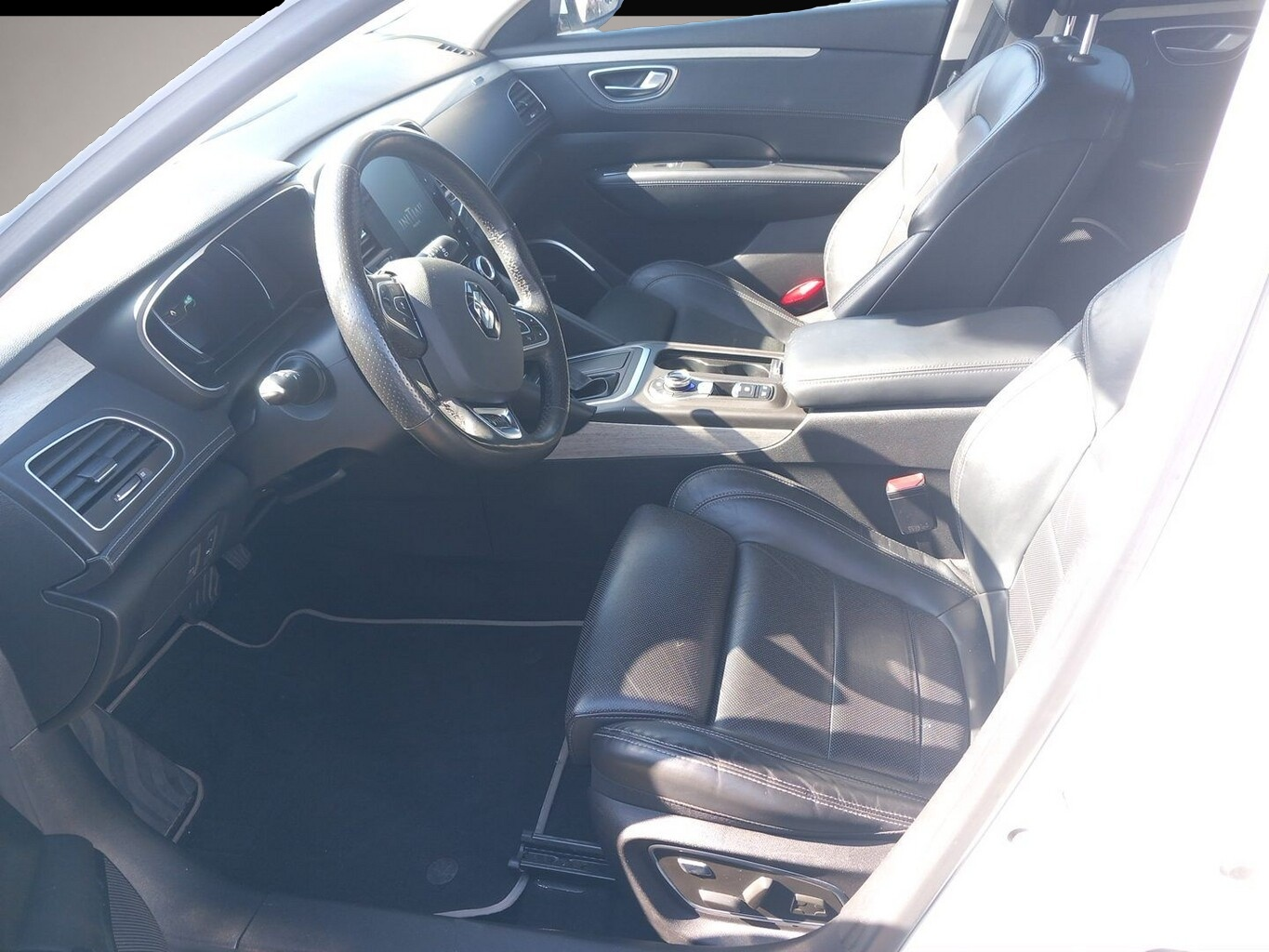Bild 6 Renault Talisman Grandtour TCe 225 EDC Init. Paris ACC