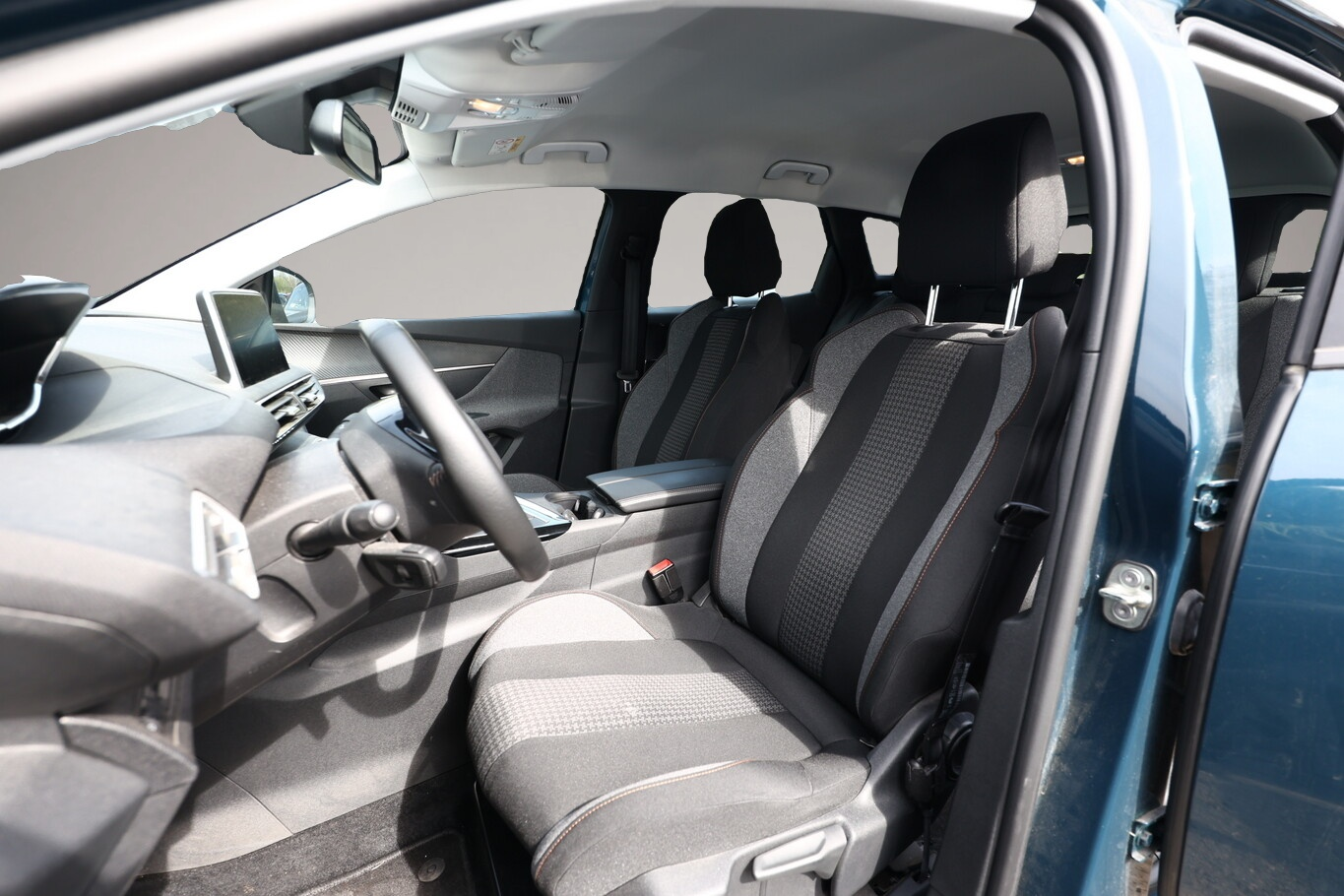 Bild 5 Peugeot 3008 1.2 PureTech 130 Active Pack Kam180° SHZ