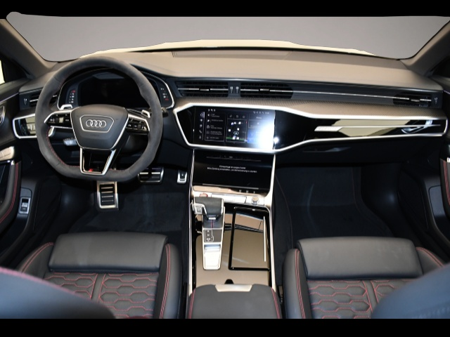 Fotografie 4 des Audi RS6 RS 6 Avant 4.0 TFSI quattro tiptronic performanc