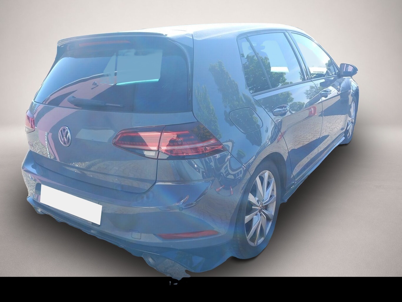 Bild 3 Volkswagen Golf VII GTI TCR 2.0 TSI 290 DSG Nav KeyL ACC