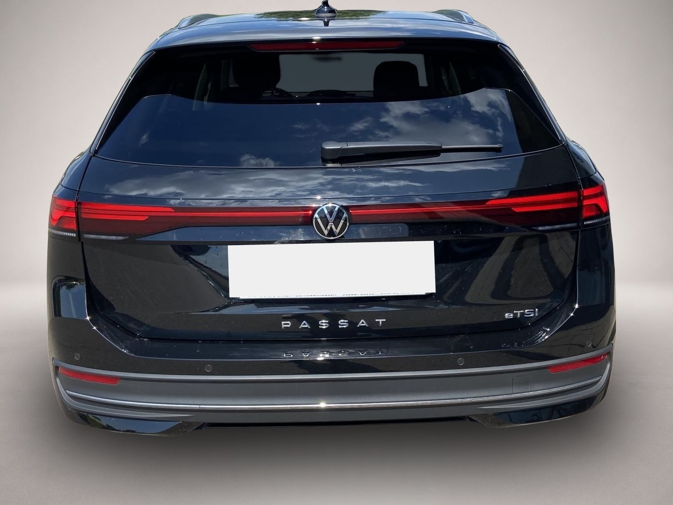 Bild 4 Volkswagen Passat Variant 1.5 TSI DSG Business AHK+APP-CONN