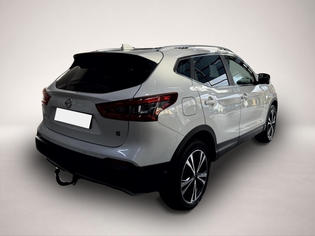 Fotografie des Nissan Qashqai 1.3 DIG-T DCT N-Connecta Pano. 360 AHK
