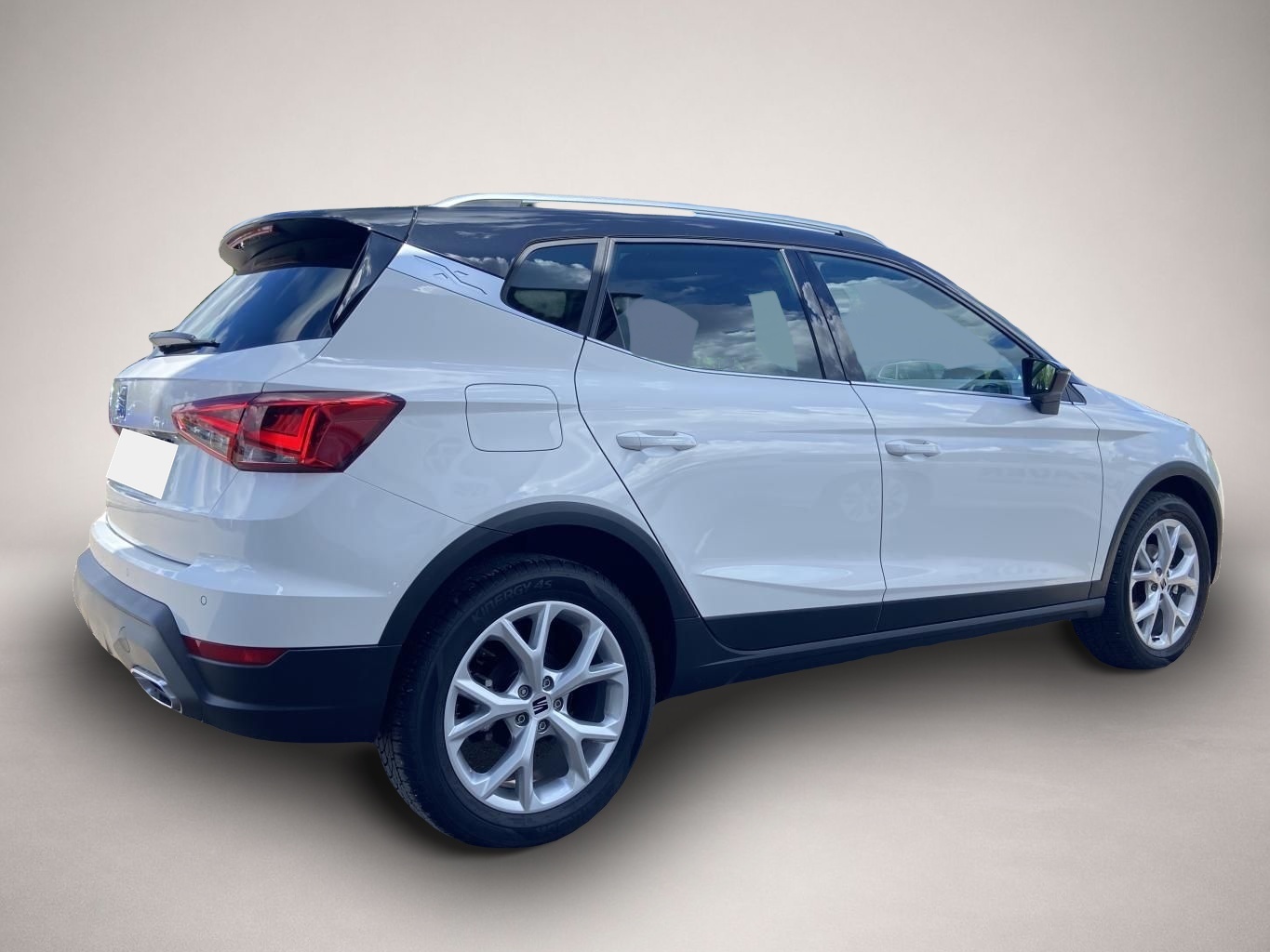 Fotografie 5 des Seat Arona 1.0 TSI FR VIRTUAL-COCKPIT+NAVI-PRO+LED+DA