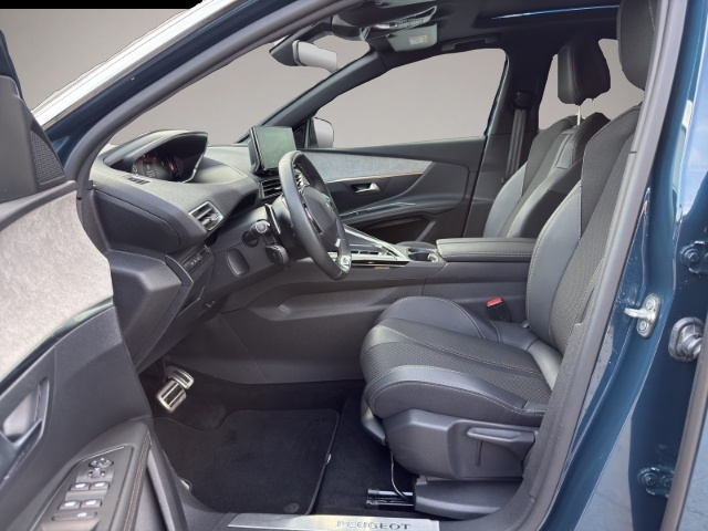 Bild 7 Peugeot 3008 GT NAVI 360KAMERA SHZ PDC PANO ALLWETTER