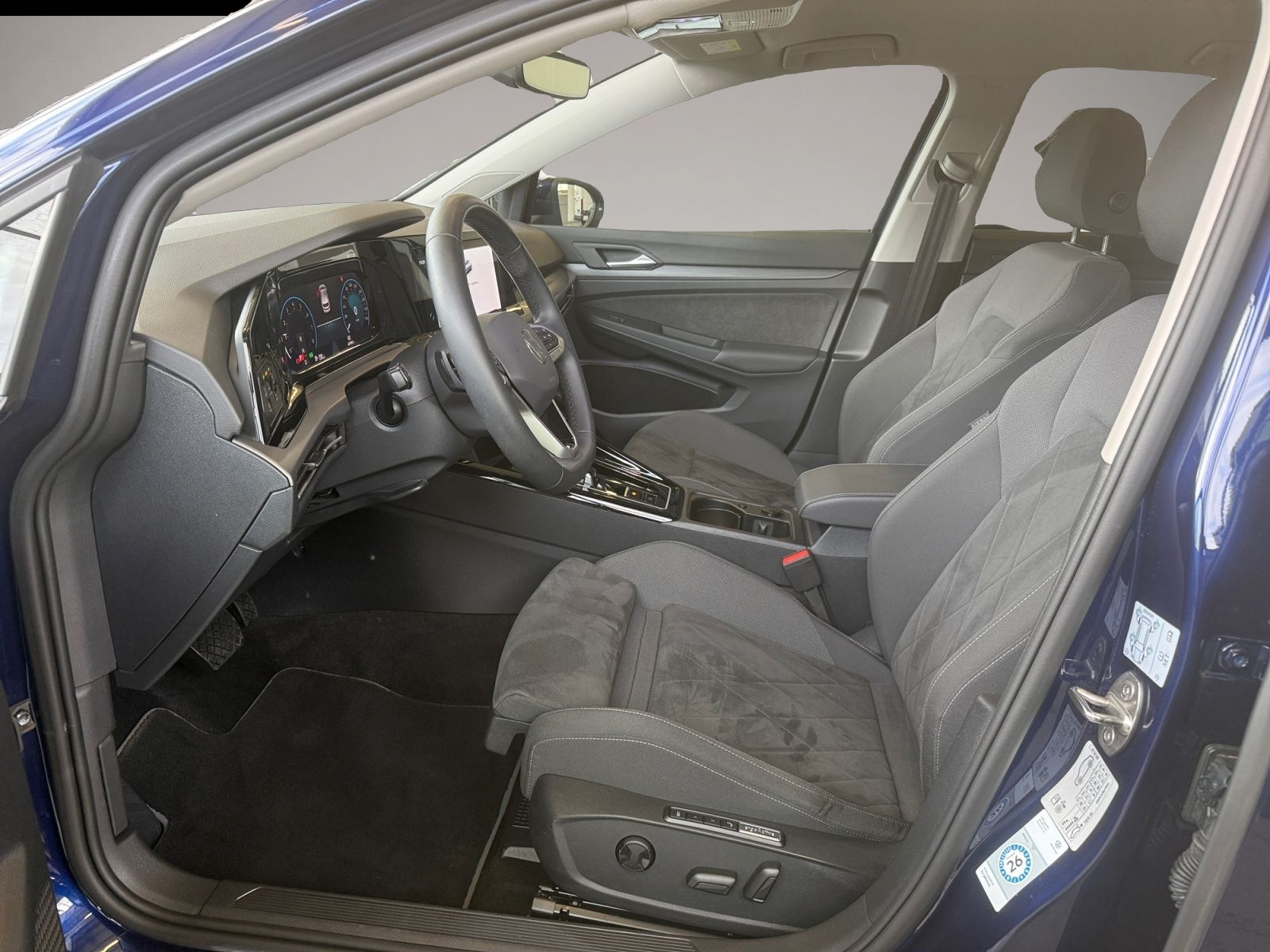 Bild 8 Volkswagen Golf VIII 1.5 eTSI DSG Style *LED*Kamera*App-Con