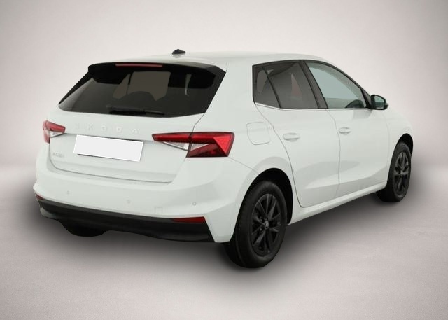 Fotografie Skoda Fabia Selection Fabia 1.0 TSI DSG Selection, 15-Zoll .