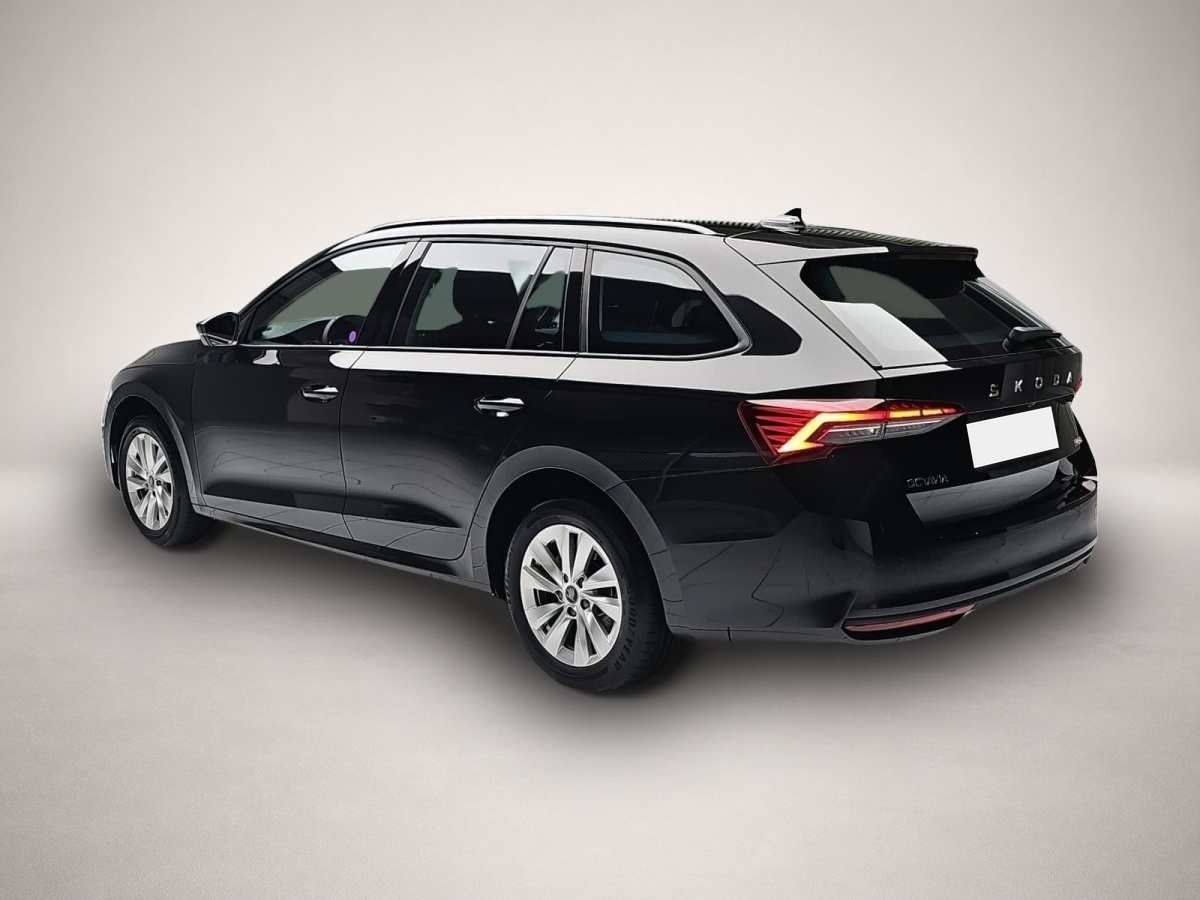 Bild 3 Skoda OCTAVIA COMBI 1.5 TSI DSG 130 JAHRE KLIMAAUTO LE