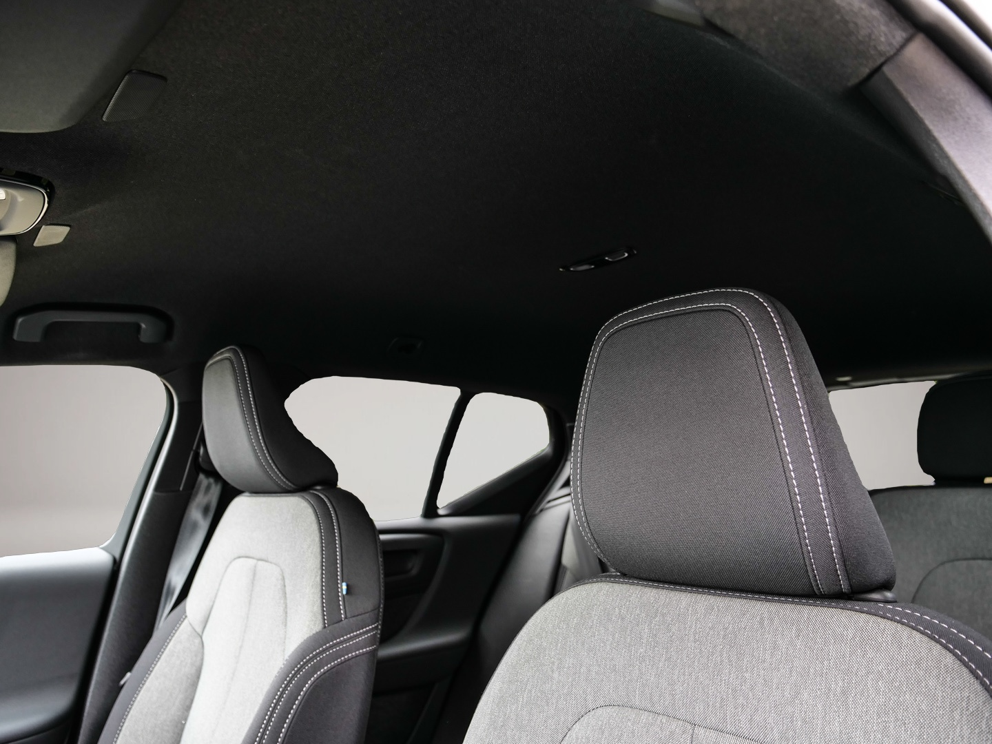 Bild 5 Volvo XC40 Plus Dark 2WD StandHZG Digitales Cockpit Me