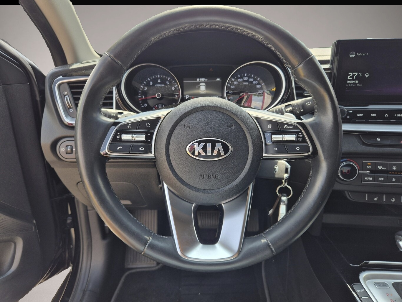 Bild 7 Kia XCeed 1.5 T-GDI 160 DCT LED Nav Kam SHZ PDC 18Z