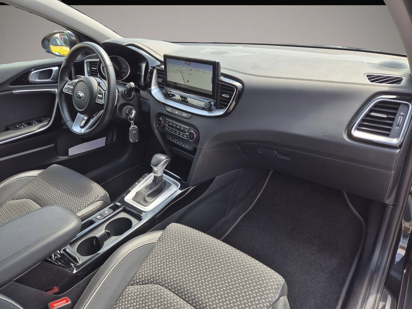 Bild 5 Kia XCeed 1.5 T-GDI 160 DCT LED Nav Kam SHZ PDC 18Z