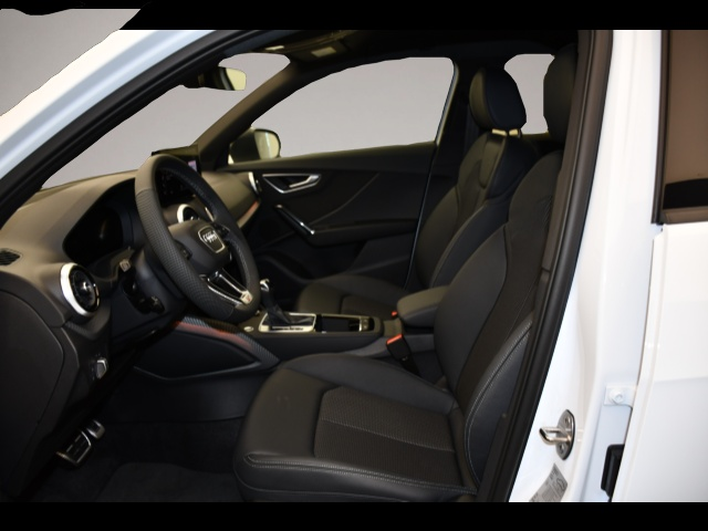 Audi Q2 Q2 35 TFSI S tronic S line - Thumbnail 3