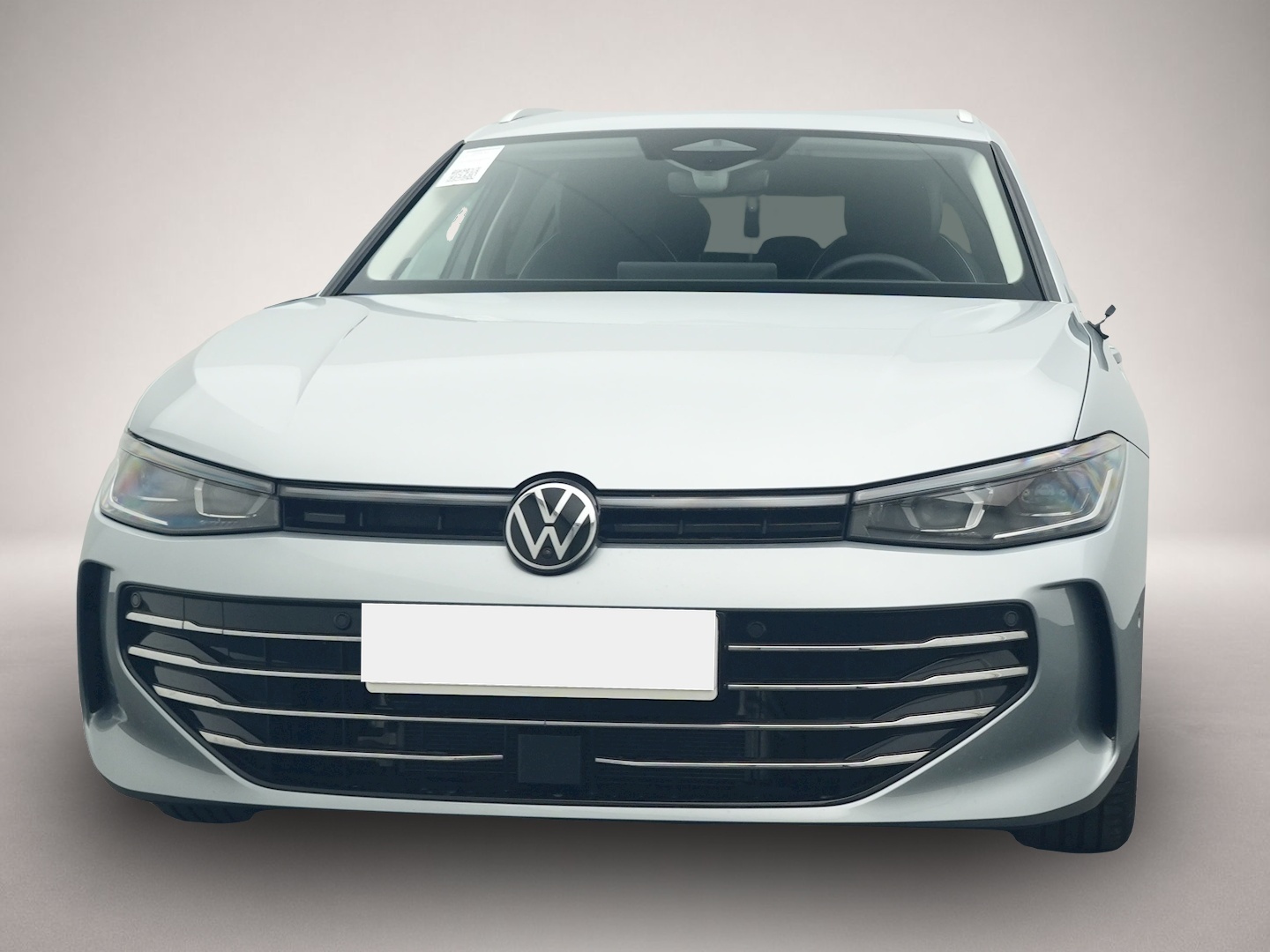 Bild 8 Volkswagen Passat Variant 1.5 TSI DSG eHybrid Elegance AHK