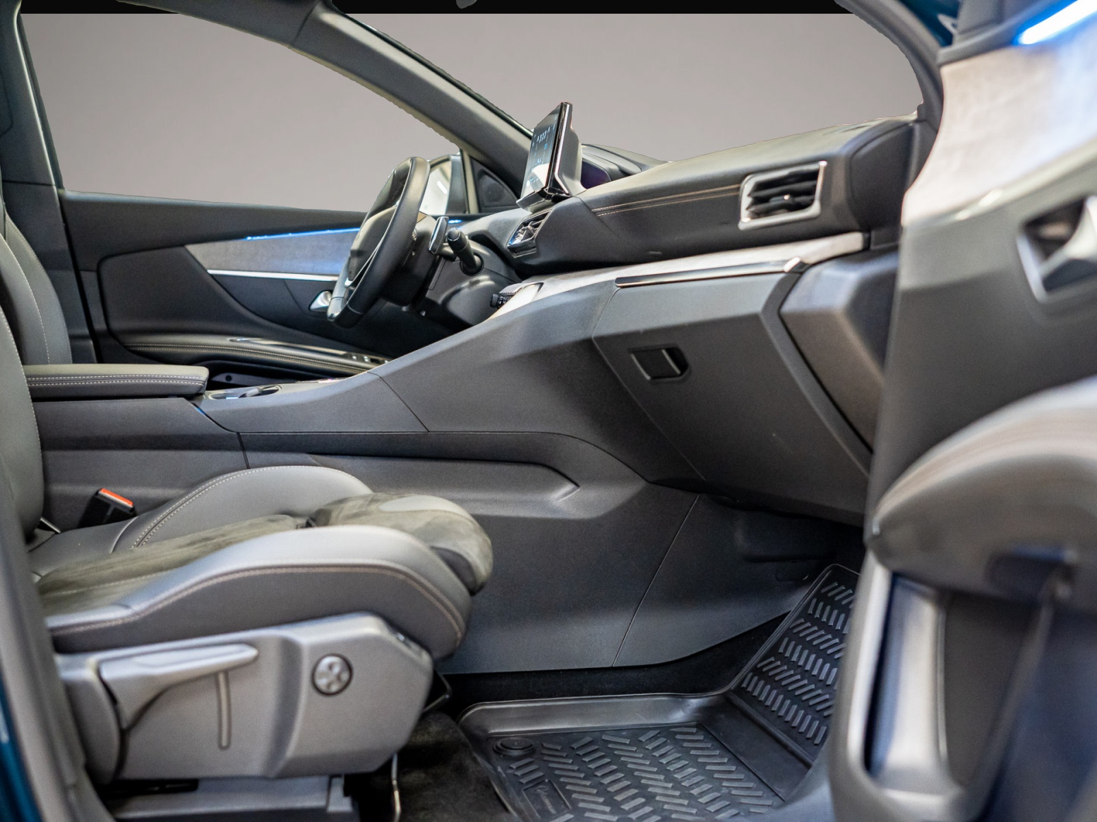 Bild 2 Peugeot 3008