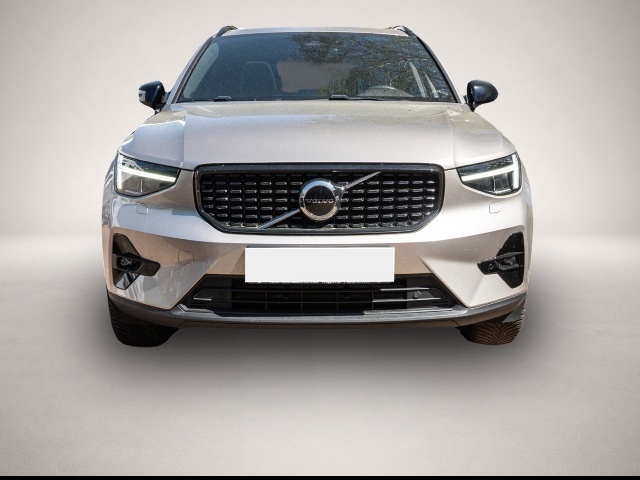 Bild 3 Volvo XC40 Plus Dark 2WD El. Panodach Digitales Cockpi