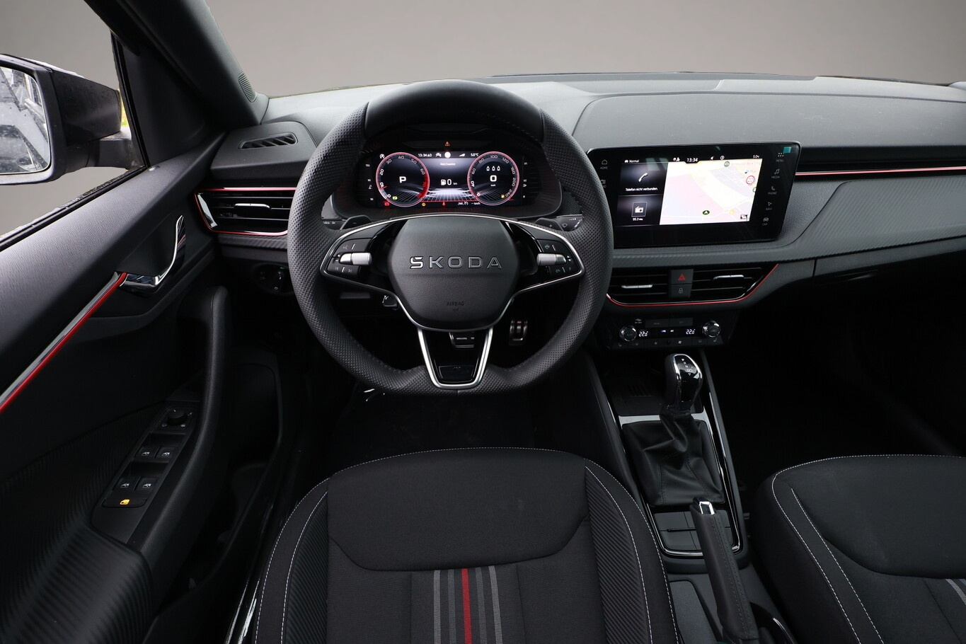 Bild 6 Skoda Scala DSG MonteC Pano Matrix Nav Kessy SHZ Kam