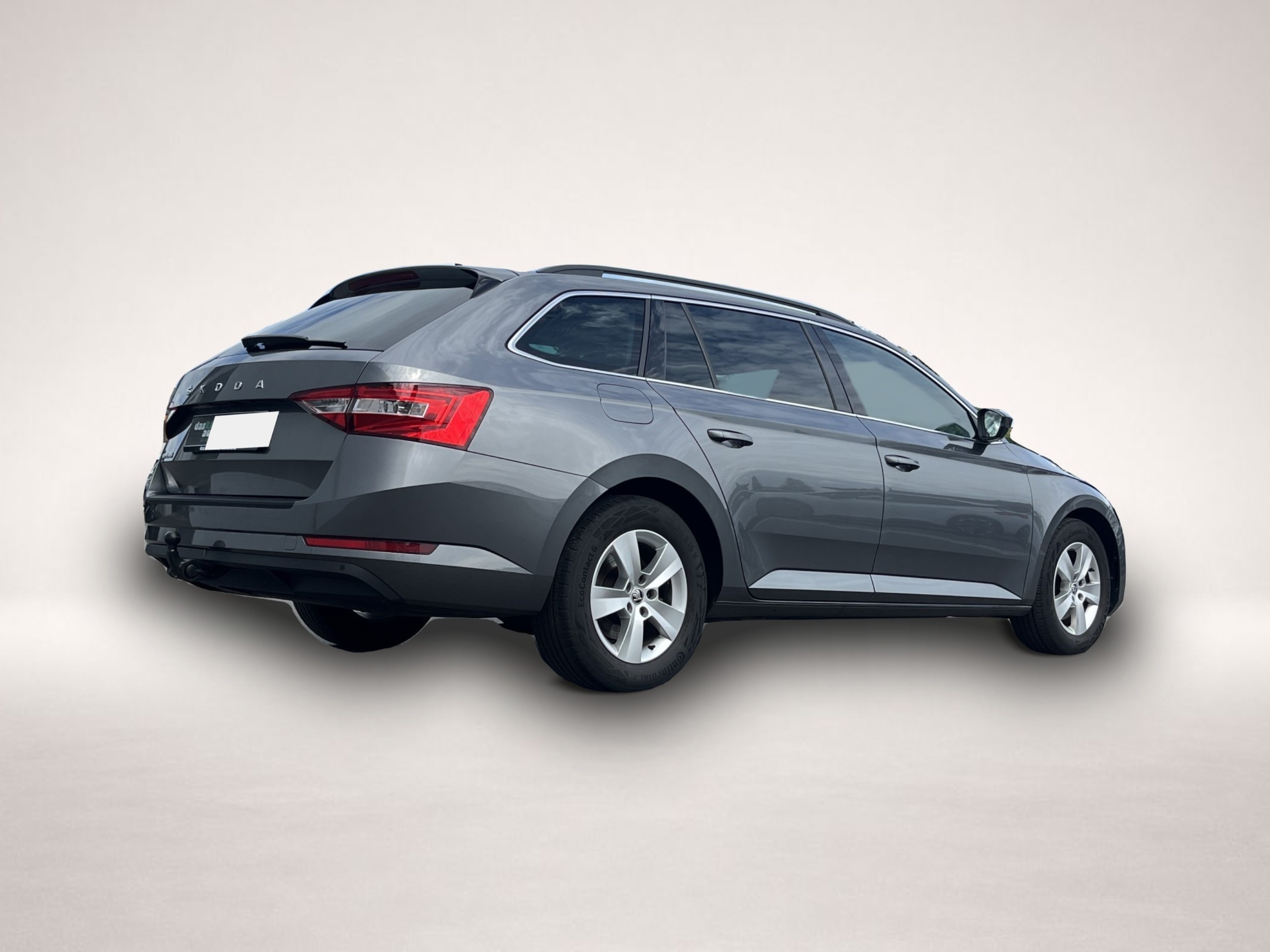 Fotografie des Skoda Superb Combi 2.0 TDI DSG Ambition AHK STHZ VirtC