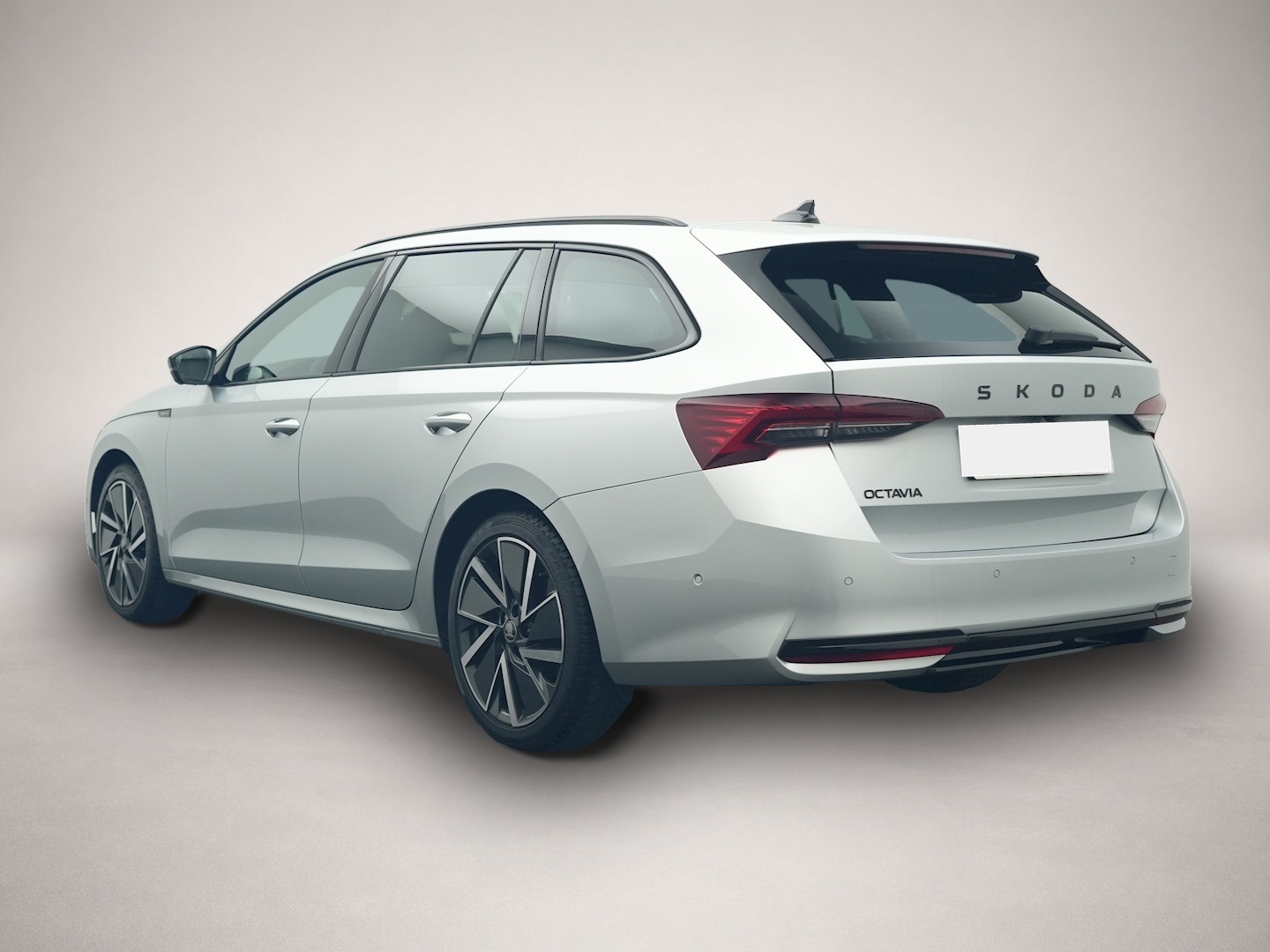 Bild 3 Skoda Octavia Combi 1.5 eTSI DSG Sportline STHZ AHK 36