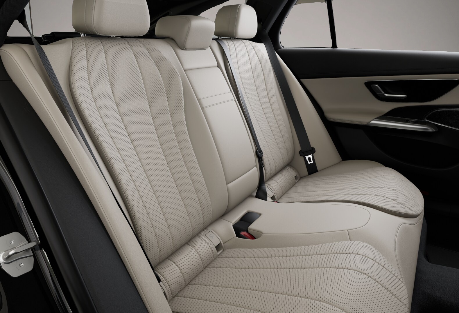 Bild 7 Mercedes-Benz E 300