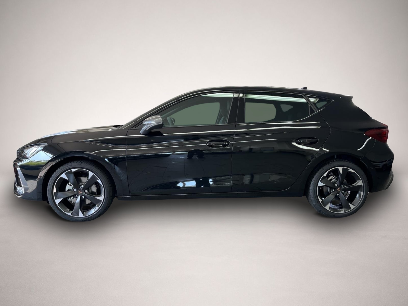 Bild 3 Cupra Leon 1.5 eTSI DSG EDGE P. INTELLIGENT D. KAMERA