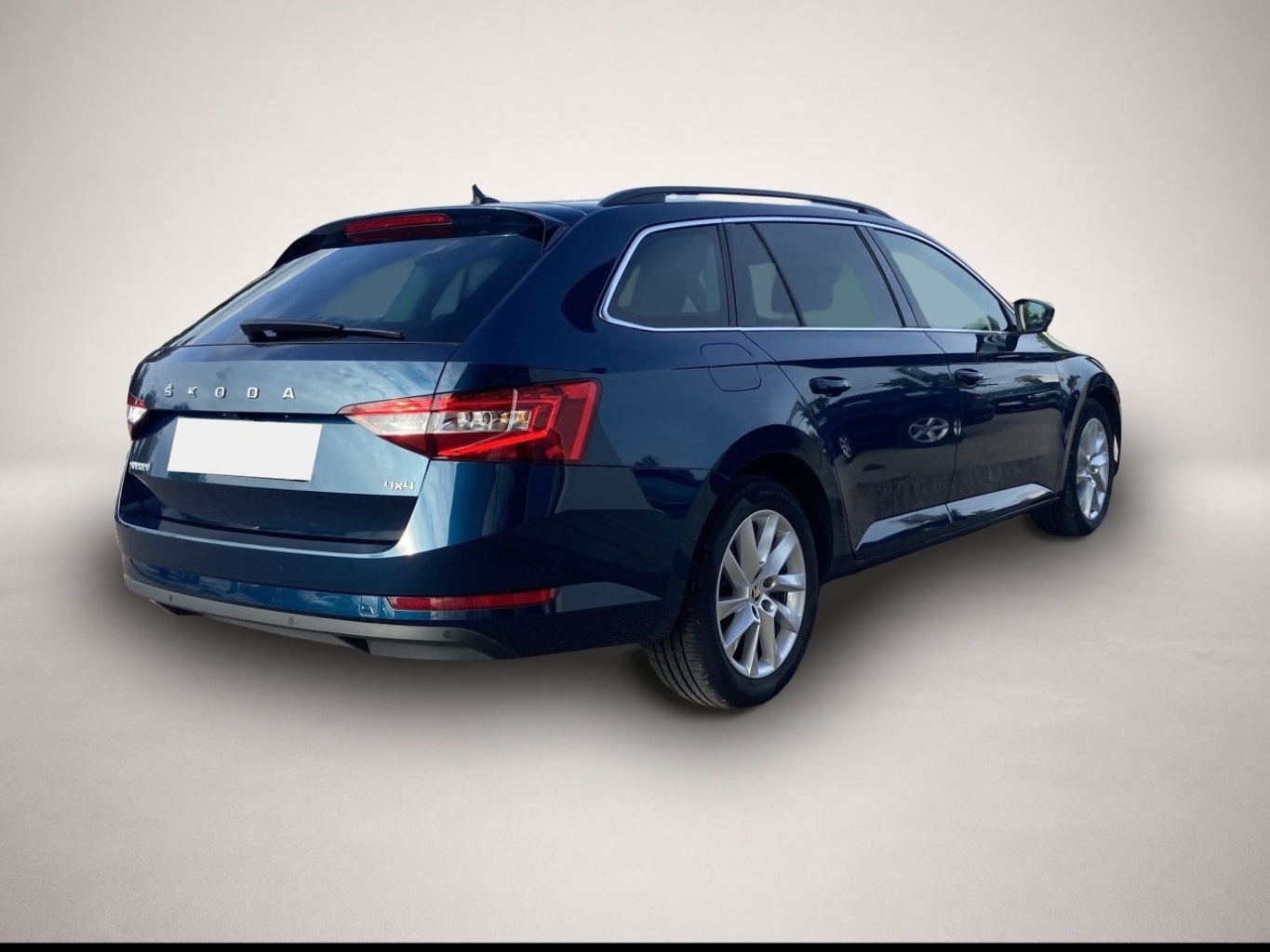 Bild 5 Skoda Superb Combi 2.0 TDI DSG 4x4 NAVI+LED+SMART-LINK