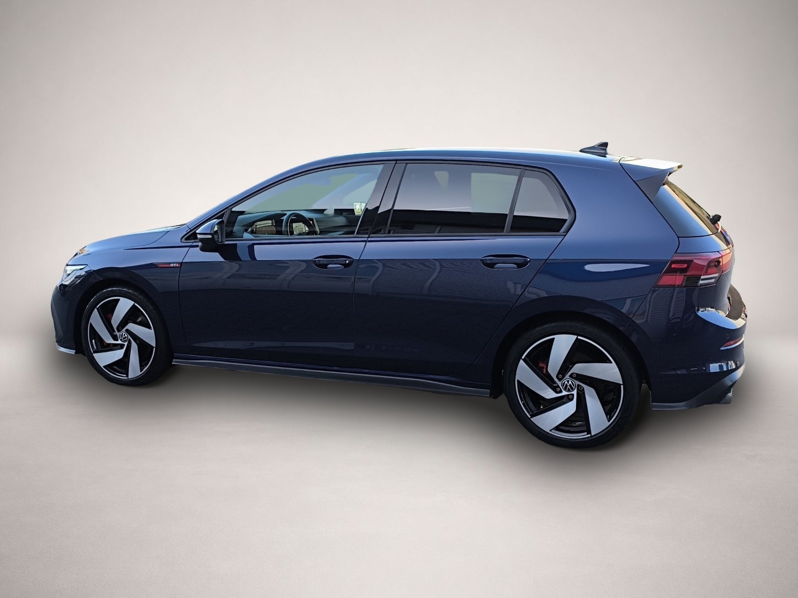 Bild 4 Volkswagen Golf 8 2.0 TSI DSG GTI ACC NAVI RFK