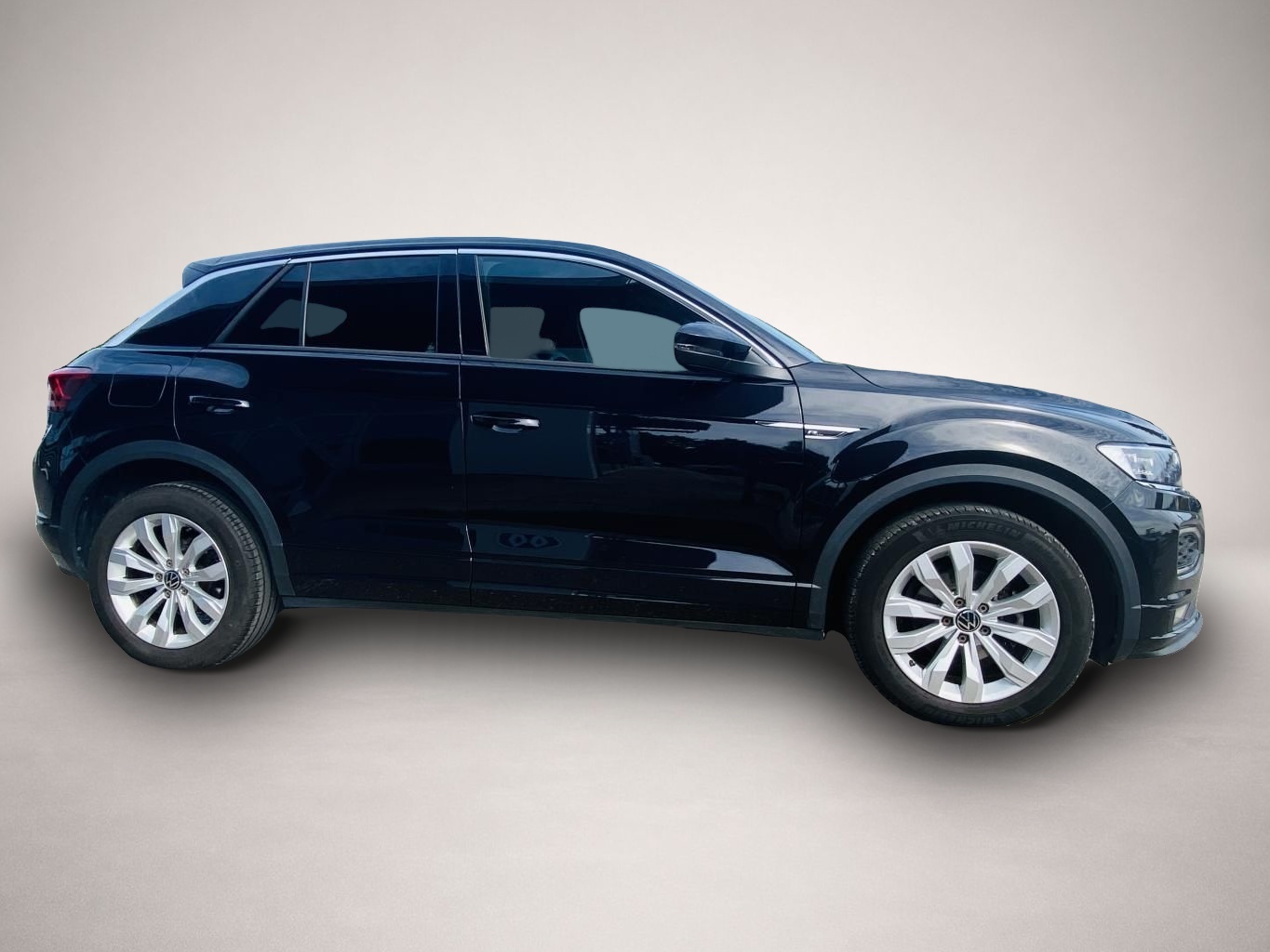 Bild 6 Volkswagen T-Roc 1.5 TSI DSG R-LINE LED+NAVI+DAB+SHZ+PDC+BL