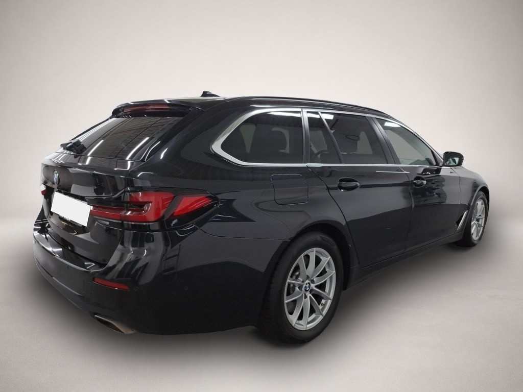 Bild 3 BMW 530 530d xDrive Touring Aut. HUD PANO NAVI SHZ LASER