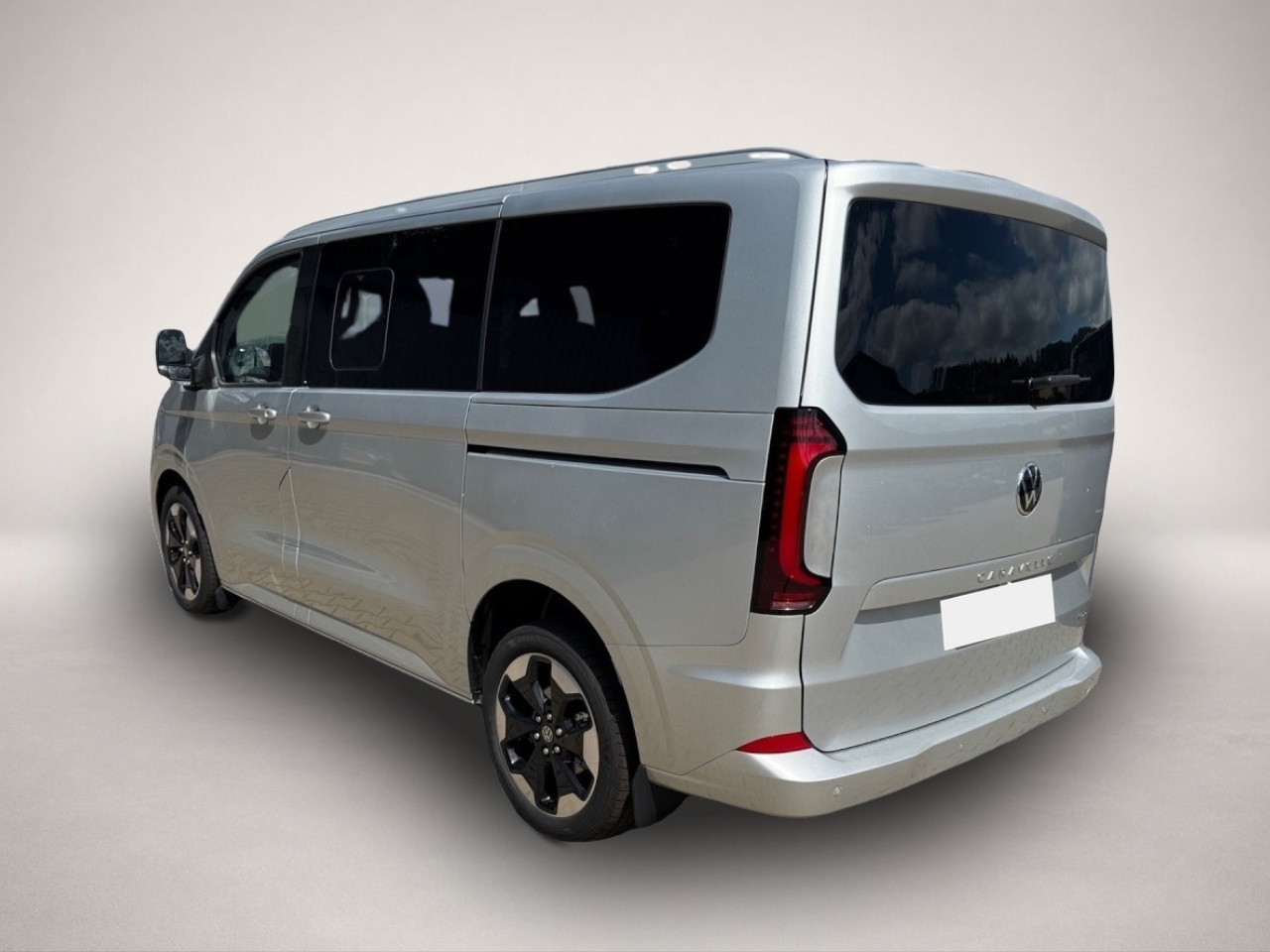 Fotografie 4 des Volkswagen T7 Caravelle 2,0 TDI 4Motion DSG Style Kurz VOLL