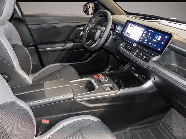 Bild 3 Jeep Compass e-Hybrid-First Edition Sicherheits-Paket