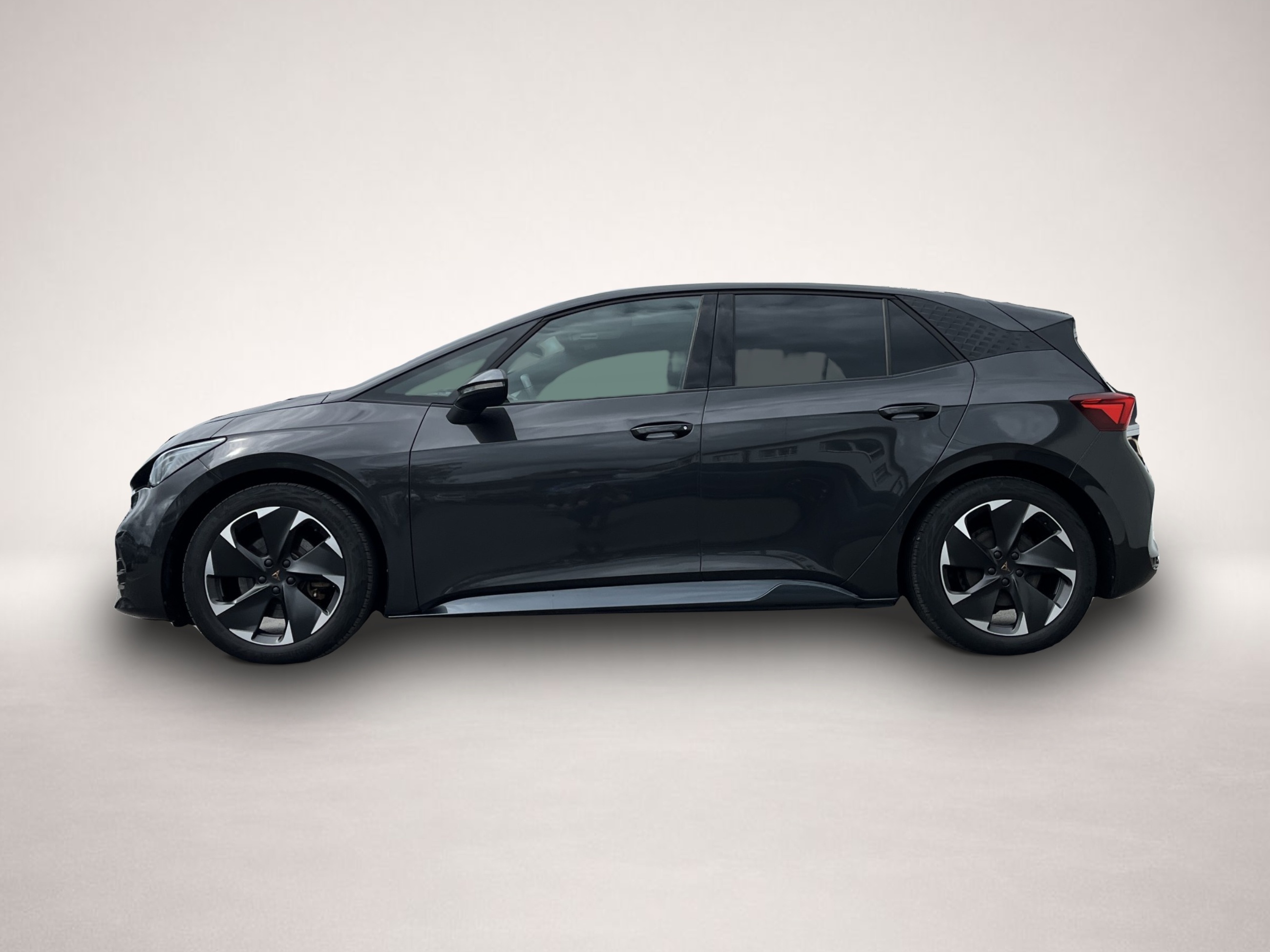 Bild 1 Cupra Born WäPu 62kWh PANORAMA Navi RFK LR-Hzg SHZ Key