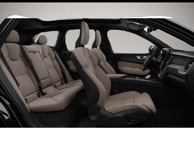 Bild 7 Volvo XC60 Plus Dark AWD Lagom-Paket Licht-Paket