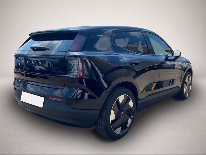 Fotografie 2 des Volvo EX30 Twin Motor Performance AWD Ultra Pano*STDHZ