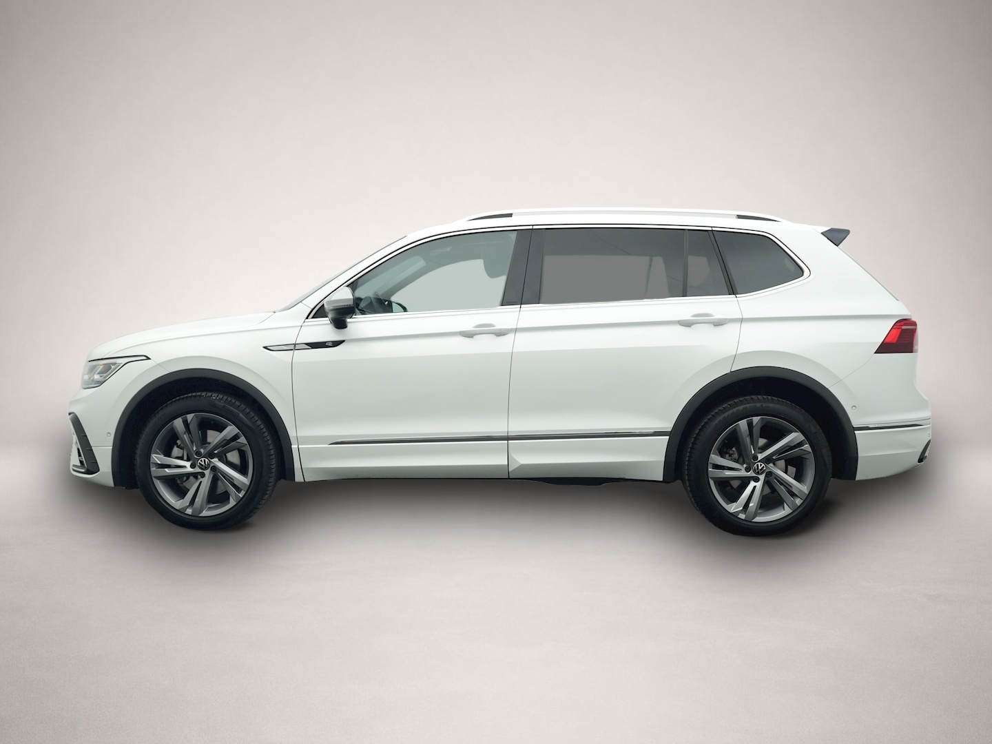 Bild 2 Volkswagen Tiguan Allspace 2.0 TDI DSG 4Mo. R-Line 7S. AHK