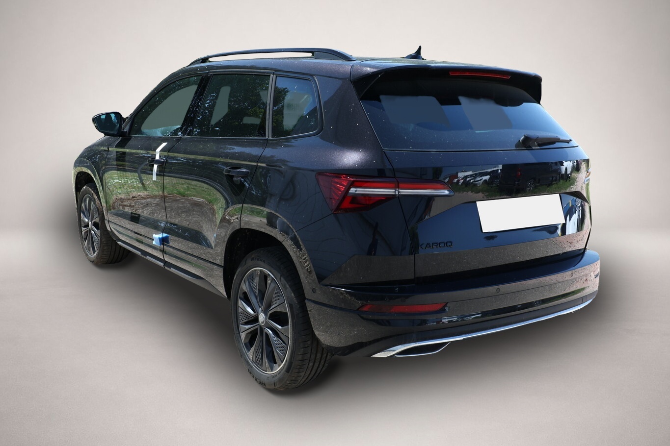 Bild 4 Skoda Karoq DSG Sportl Pano Matrix Nav 360° Canton ACC