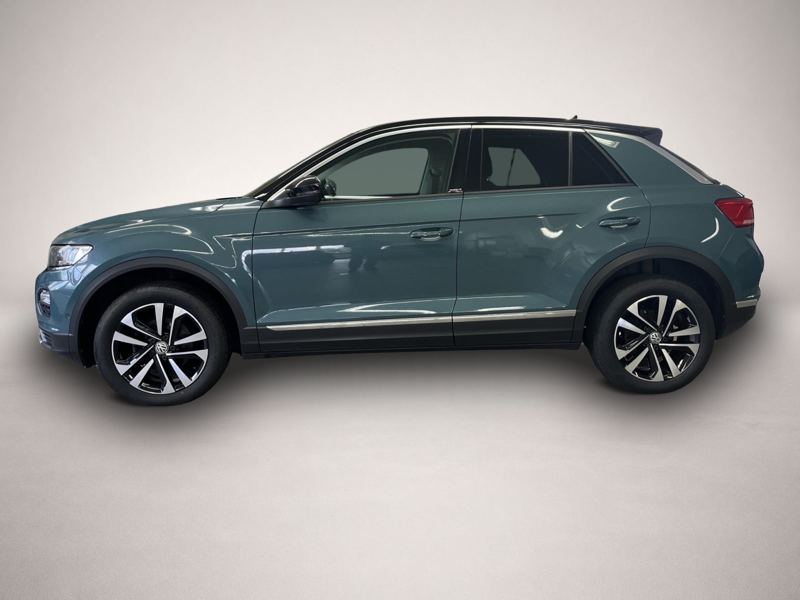 Bild 3 Volkswagen T-Roc 1.6 TDI AB281EUR IQ.DRIVE SHZ ACC PDC APP