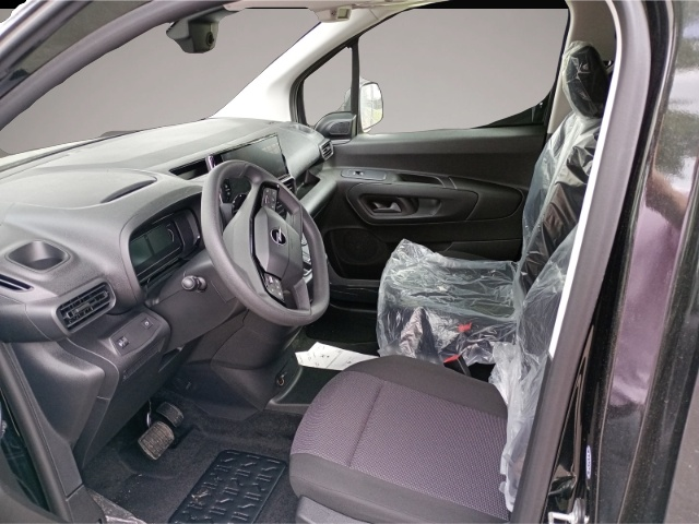 Bild 5 Opel Other Combo Electric Cargo *Ganzjahresreifen* 10-Zoll