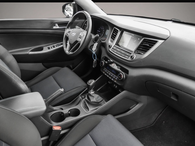 Fotografie 4 des Hyundai TUCSON Style 2WD 1.6 EU6d-T Navi Mehrzonenklima