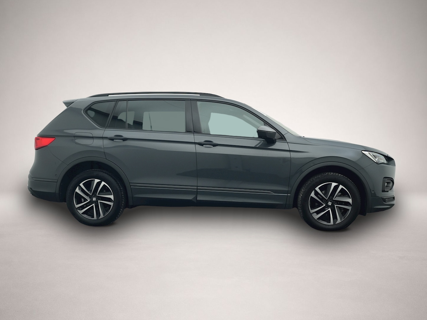 Bild 6 Seat Tarraco 2.0 TDI DSG FR AHK KAMERA NAVI LED ALU 1
