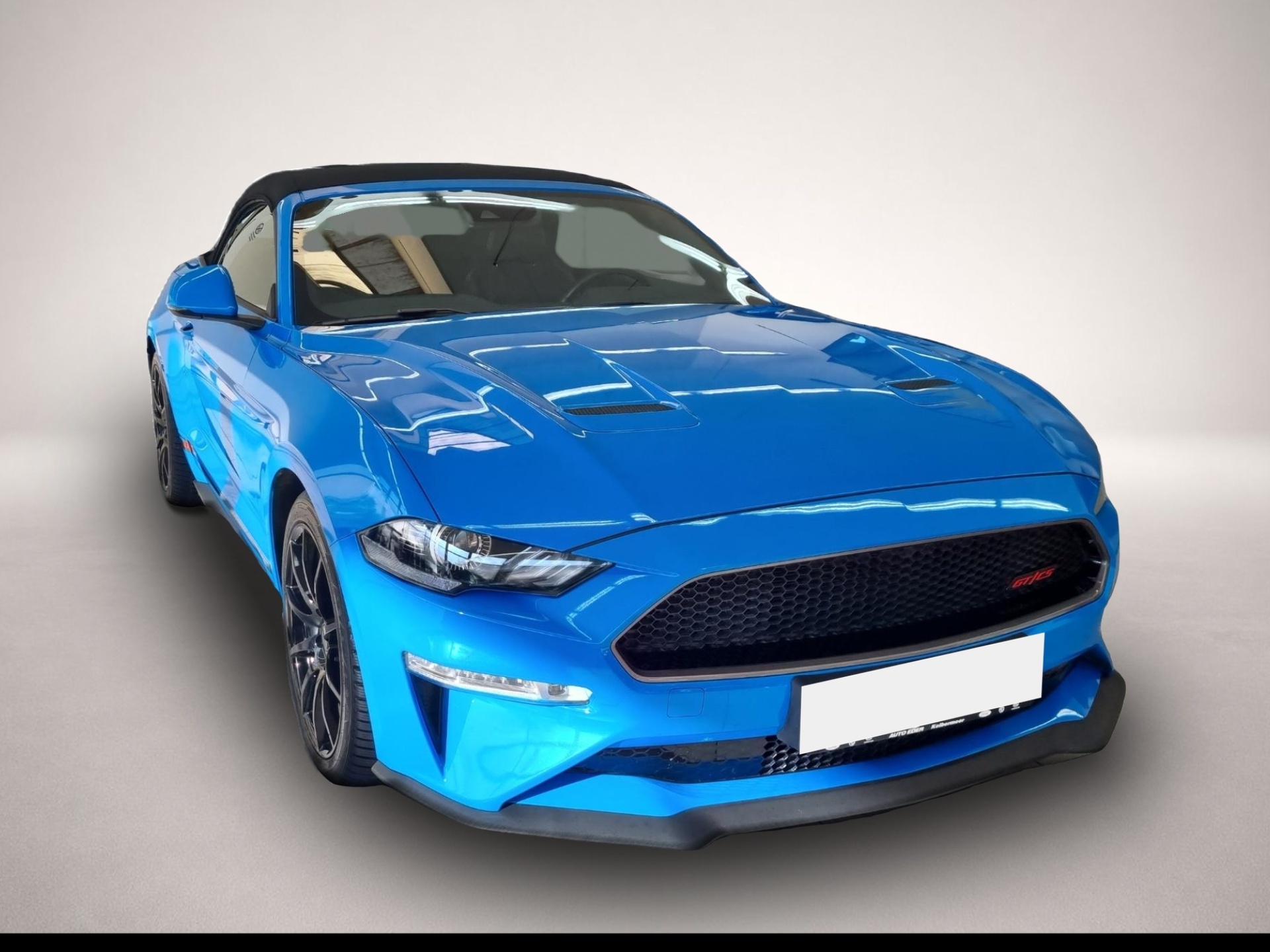 Fotografie 4 des Ford Mustang GT Cabrio Sportpaket Bluetooth Navi LED