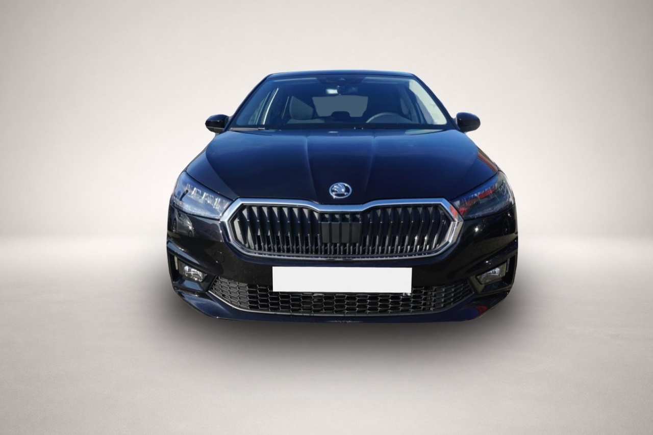 Bild 4 Skoda Fabia 1.0 MPI Neuwertig 10km Kamera Sitzheizung