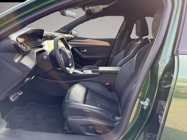 Bild 7 Peugeot 308 GT 1.2 PT ACC+Massage+NAVI+360°+SITZhzg+PDC