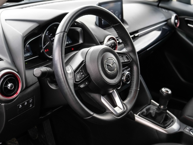 Bild 3 Mazda 2 Homura AD LED Apple CarPlay Android Auto Klima