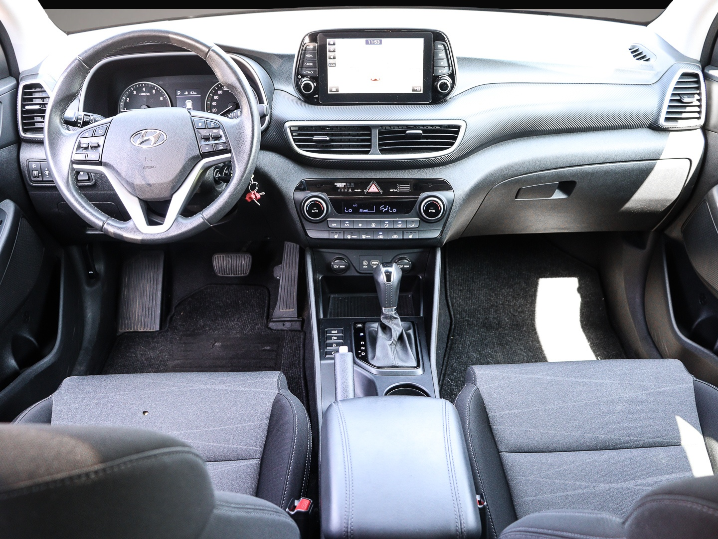 Bild 4 Hyundai TUCSON 2WD Automatik AHK Panorama-Dach Apple Car