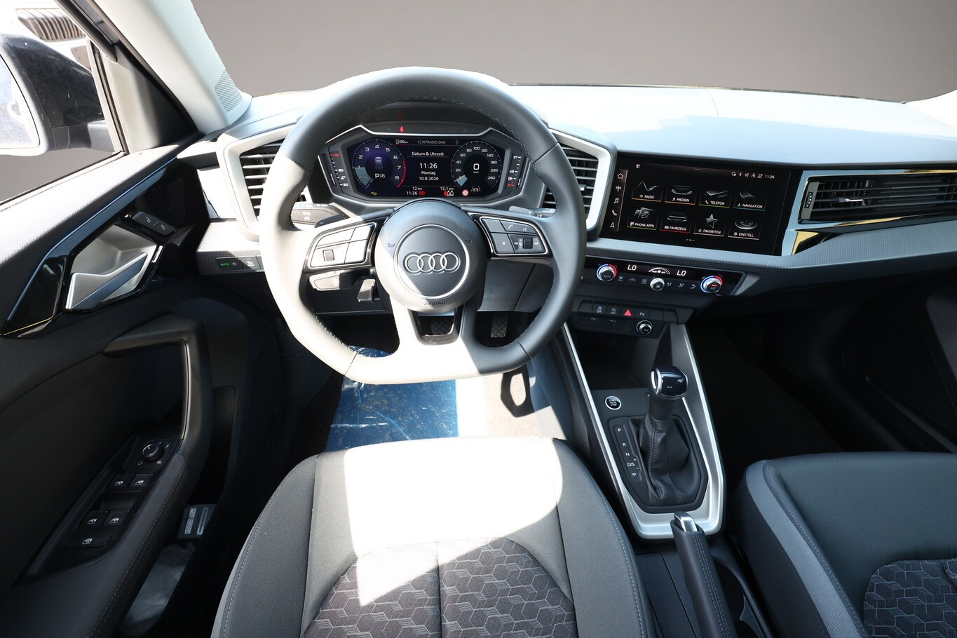 Bild 6 Audi A1 SB S line LED+ SportS CarPlay Kam 17Z Keyless