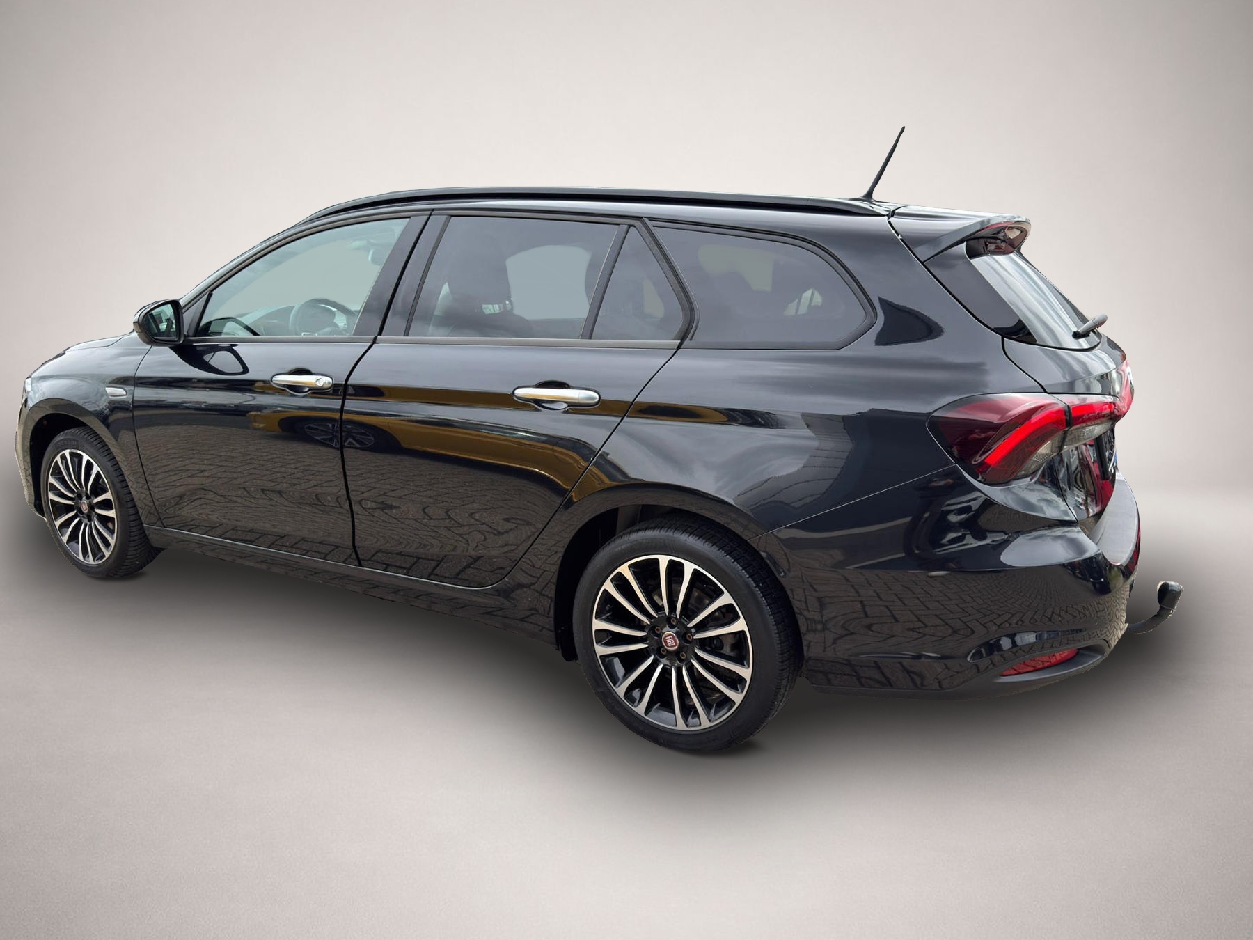 Bild 4 Fiat Tipo Kombi TIPO Life 1.6 96kW AHK NAV KAM Sitzh.