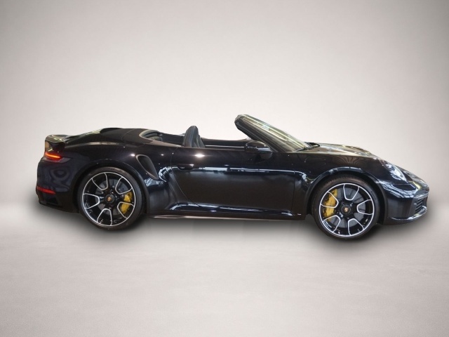 Bild 2 Porsche 911 Turbo S Cabrio*Burmester ACC Sport-AGA Lift