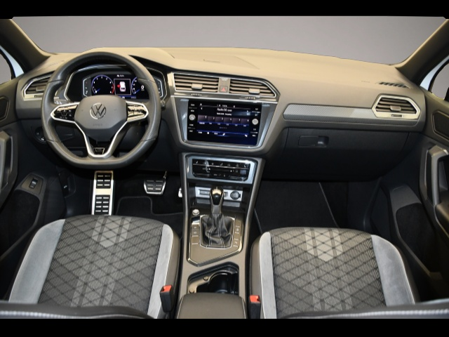 Bild 4 Volkswagen Tiguan 1.5 TSI DSG R-Line Rückkam/ACC/Multilenk