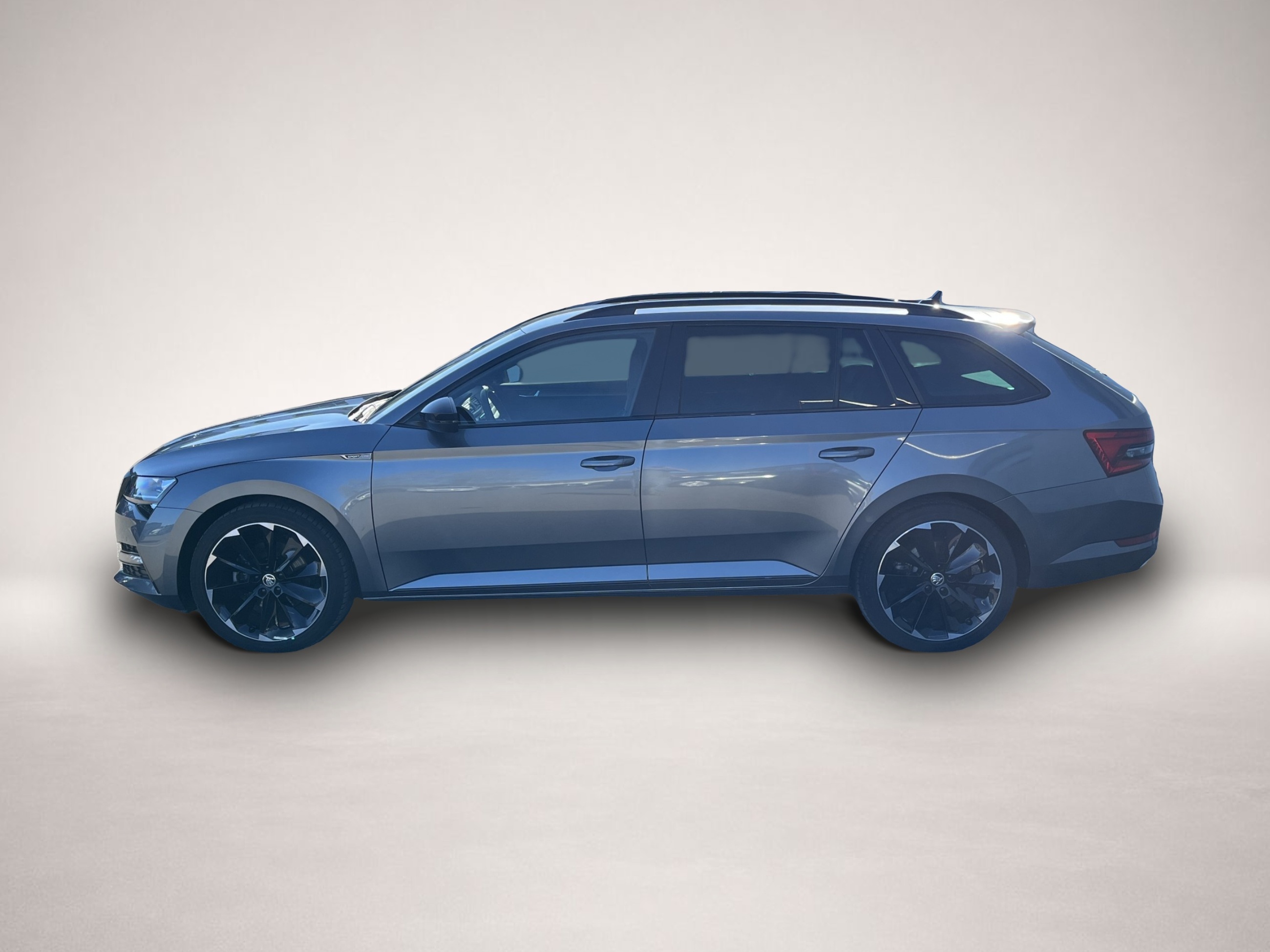 Bild 2 Skoda Superb Combi 2.0 TDI DSG 4x4 Sportline 225¤ m.20