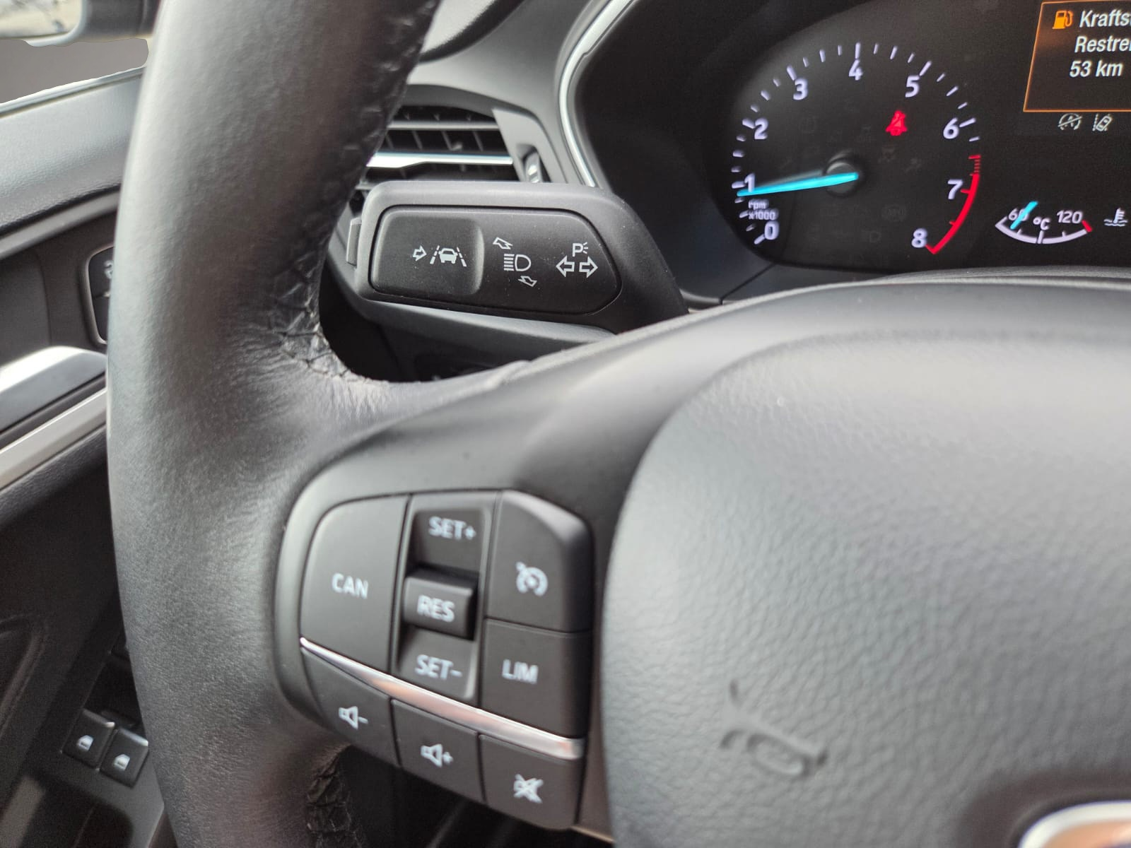 Bild 2 Ford Focus EcoBoost 1.0 Turnier Cool&Connect LED Sitz