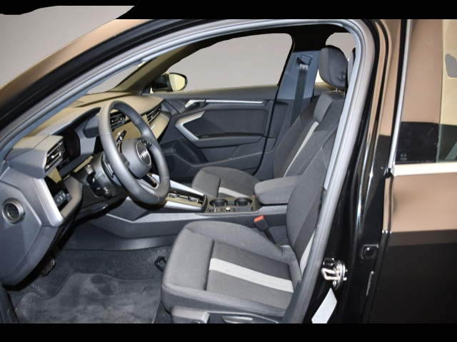 Bild 3 Audi A3 Limousine 35 TDI S tronic advanced LED